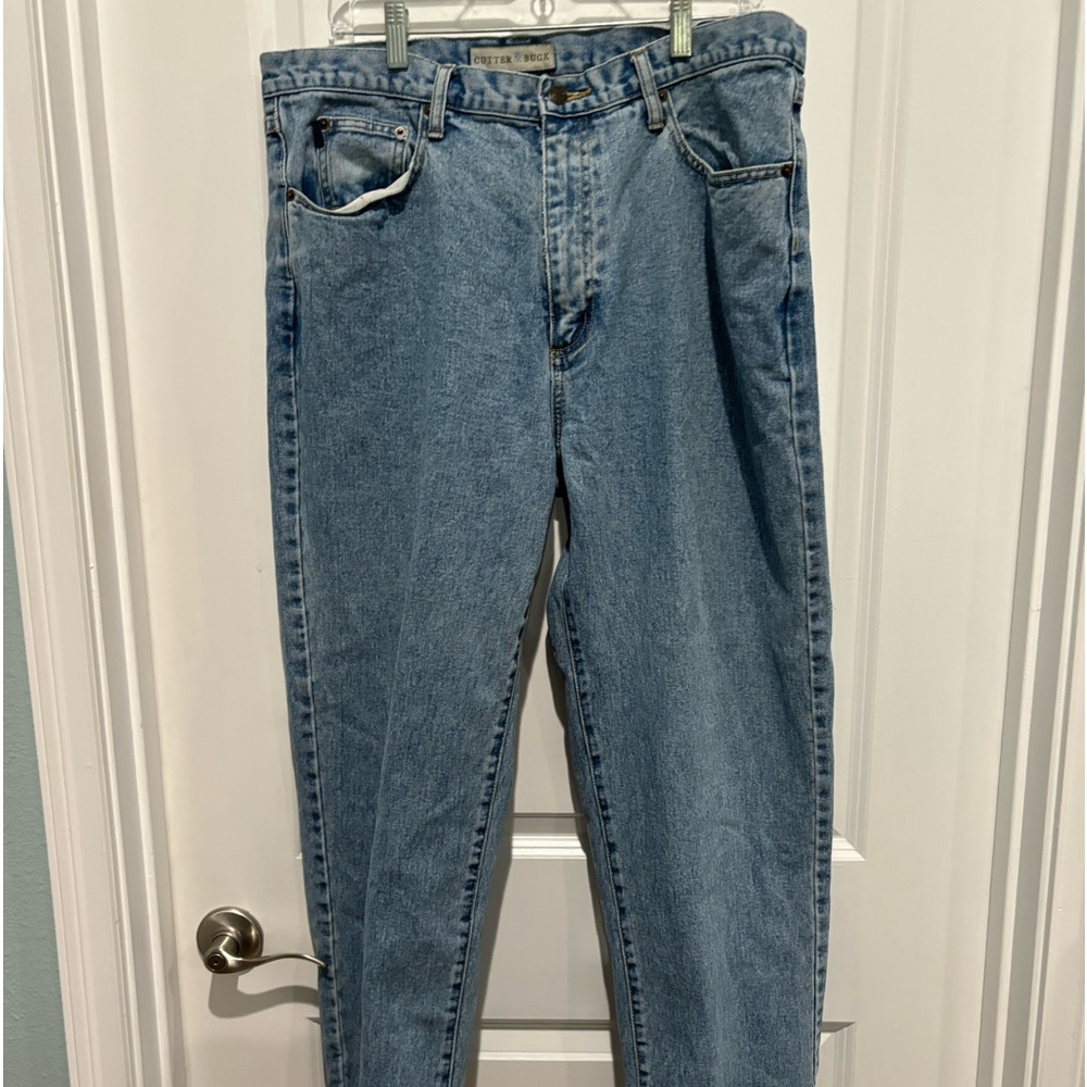 Cutter & Buck Blue Jeans, Sz 38 x 30
